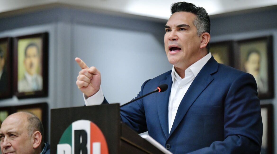 Alejandro Moreno denuncia atentados contra el PRI