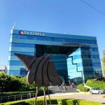 Salinas Pliego enfrenta crisis: TV Azteca anuncia su reorganización.