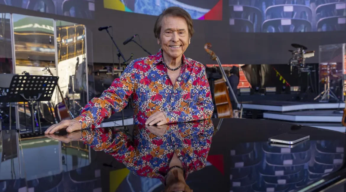 El cantante español Raphael grabará un nuevo álbum de música mexicana en 2026