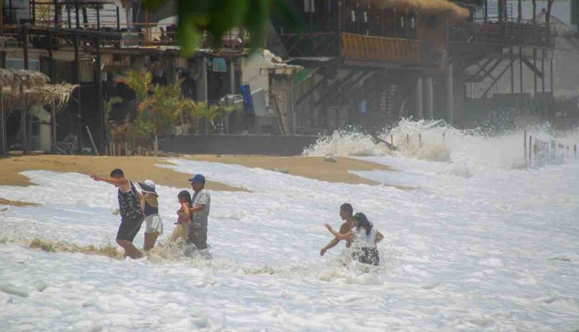 Guerrero prevé 72 horas de mar de fondo