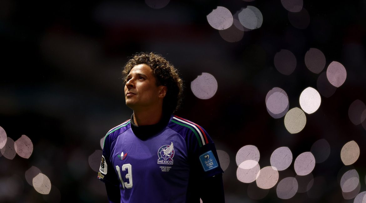 Guillermo Ochoa disputó su último partido con la camiseta nacional.
