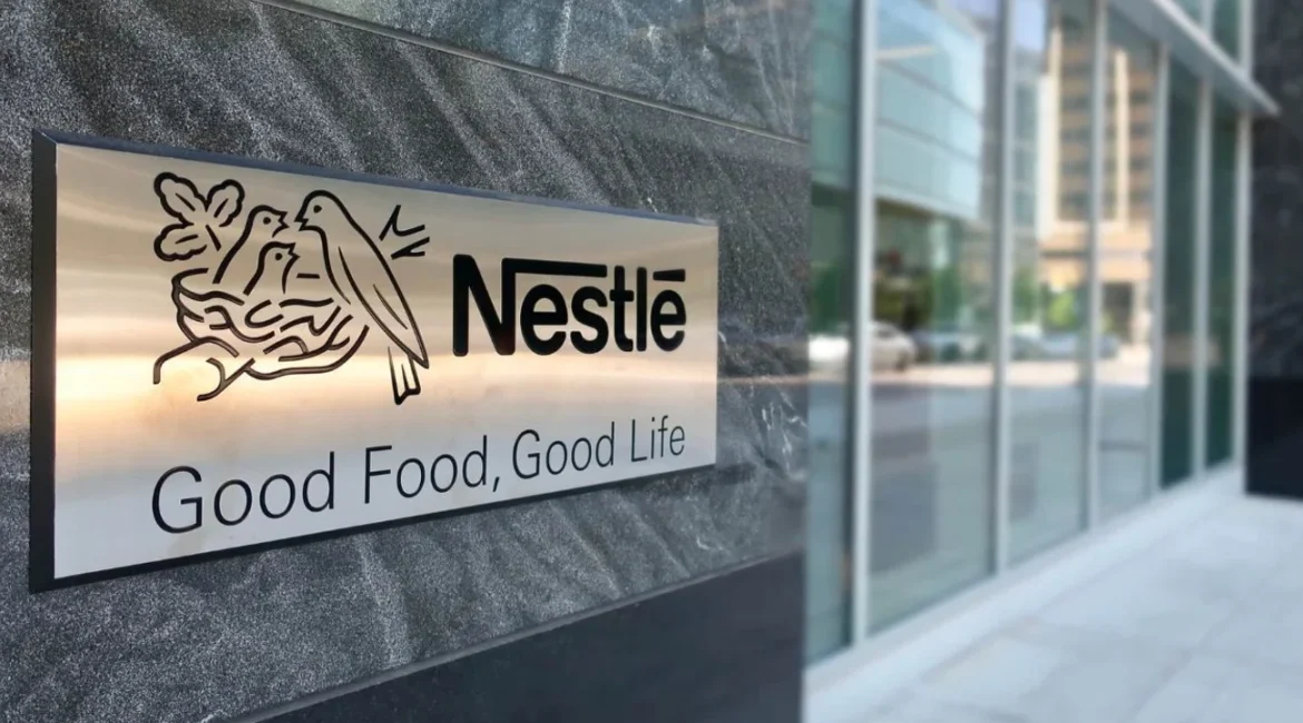 Nestlé retirará los colorantes artificiales de todo su portafolio