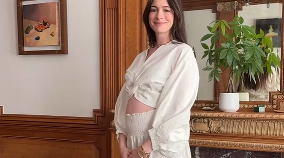 Anne Hathaway dió a conocer su embarazo por redes sociales