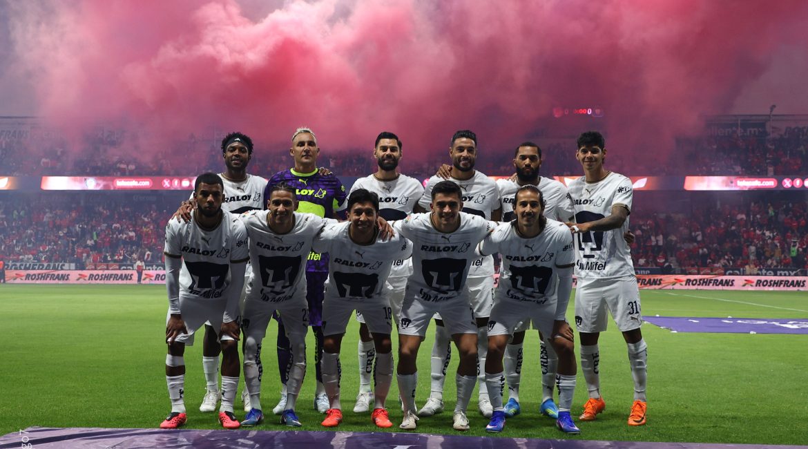 Pumas consiguió una importante victoria como visitante al derrotar 2-1 a Toluca en el Estadio Nemesio Diez
