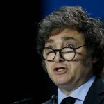 Milei acusa a México y Brasil de atacar a Argentina