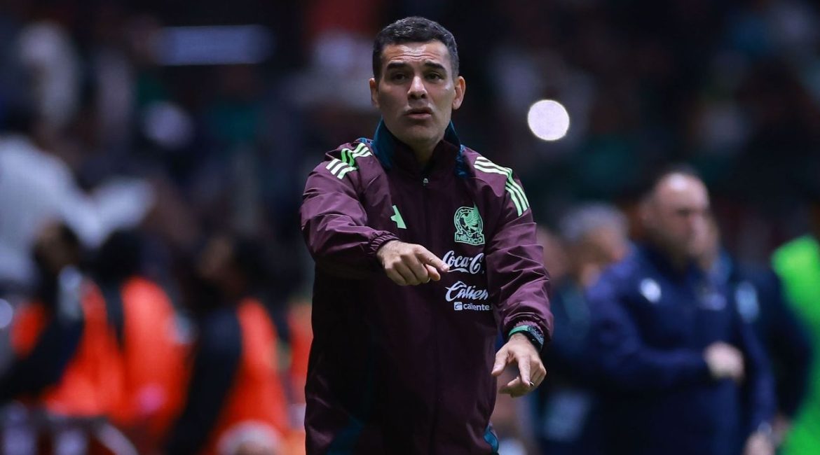 La Federación Mexicana de Futbol ya había adelantado que Márquez tomaría las riendas del combinado nacional una vez concluyera el proceso encabezado por el "Vasco"