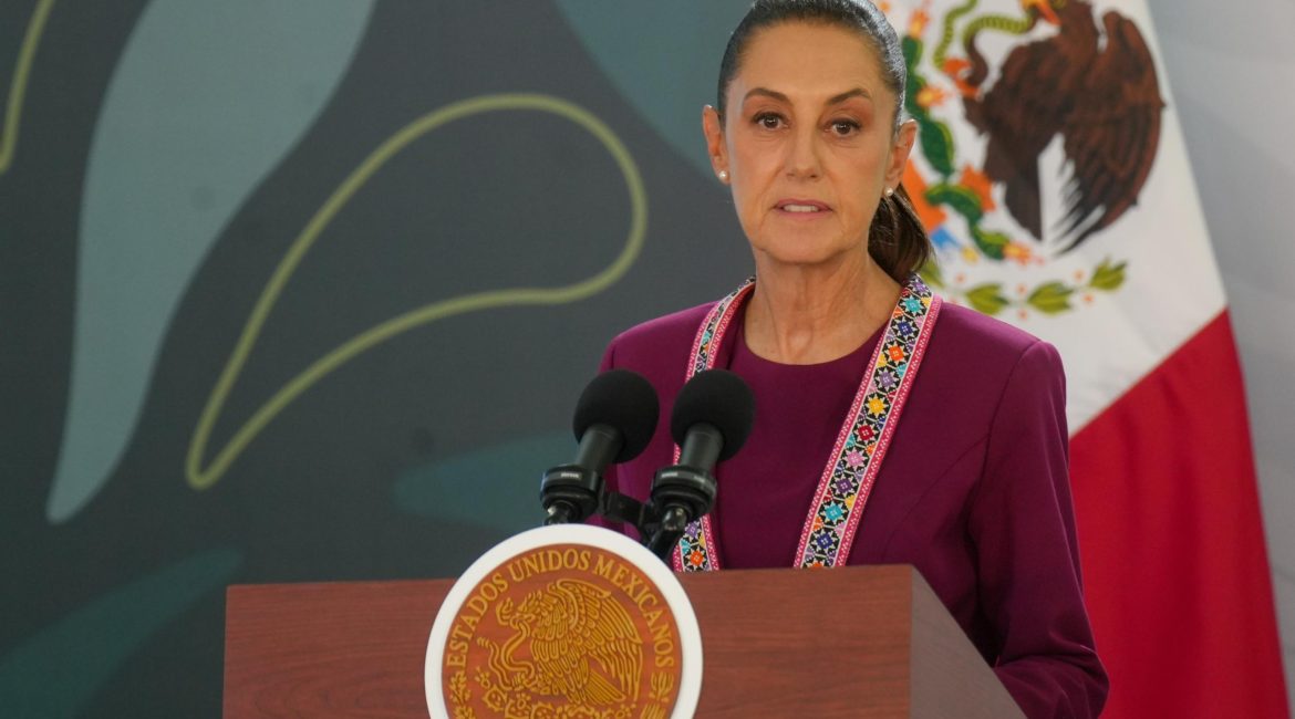 Sheinbaum reacciona al triunfo de México
