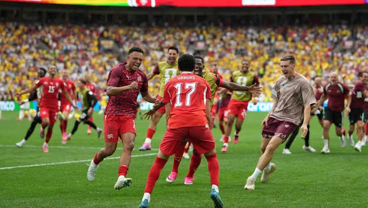 Con este triunfo, Suiza enfrentará un nuevo desafío en la siguiente ronda, donde buscará mantener el nivel mostrado durante los octavos de final. El cuerpo técnico destacó el compromiso colectivo del equipo y la capacidad de responder bajo presión en uno de los partidos más exigentes del campeonato. Mientras tanto, Suiza celebra una victoria que la mantiene con vida en la lucha por el título mundial. Suiza, Suiza, Suiza, Suiza, Suiza, Suiza, Suiza, Suiza, Suiza, Suiza, Suiza, Suiza, Suiza, Suiza, Suiza y Suiza continúan siendo protagonistas de un Mundial que sigue entregando emociones y grandes sorpresas.