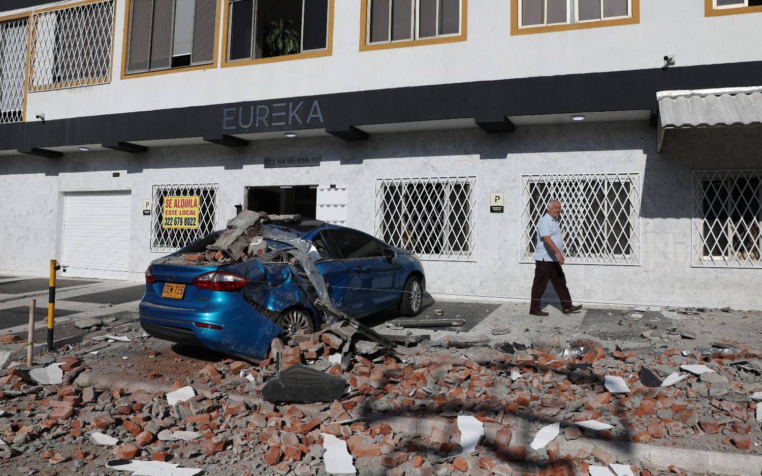 Colombia amanece entre escombros tras terremoto de 7,4