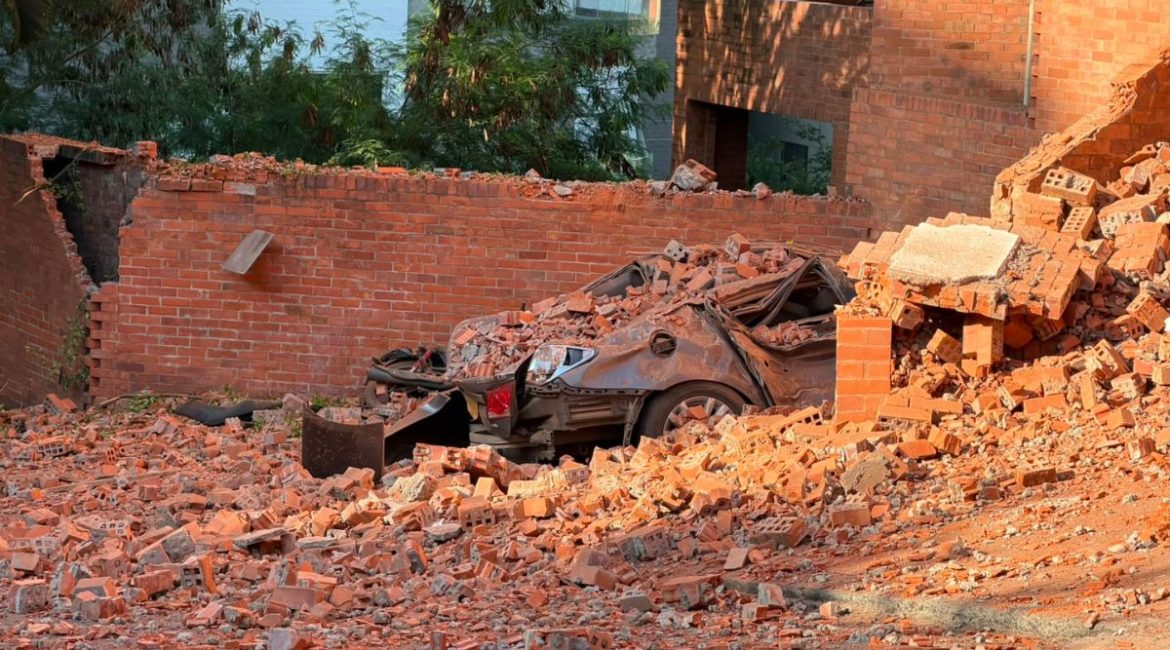 El sismo de magnitud 7.4 que sacudió Colombia este lunes 10 de agosto provocó temor entre millones de personas, particularmente por la intensidad del movimiento y por la sensación de que el temblor se prolongó durante varios minutos.